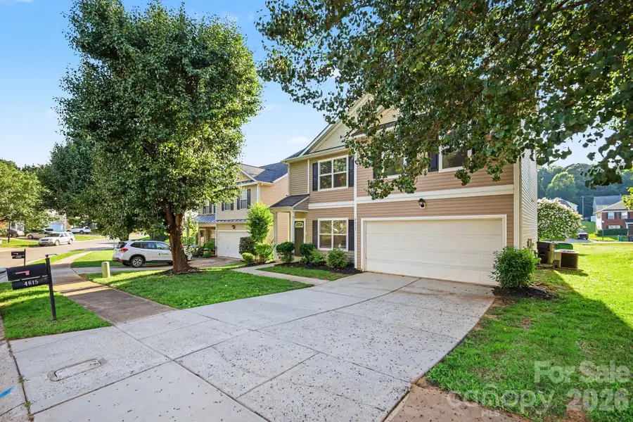 4615 Potters Glen Road, Charlotte, NC 28269 - #2