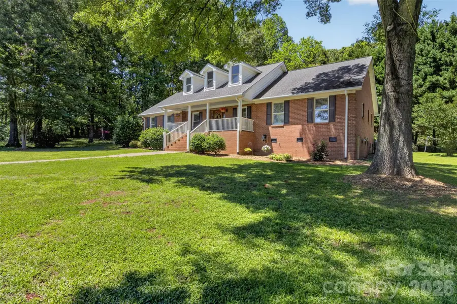 8234 Dennis Road, Charlotte, NC 28227 - #2