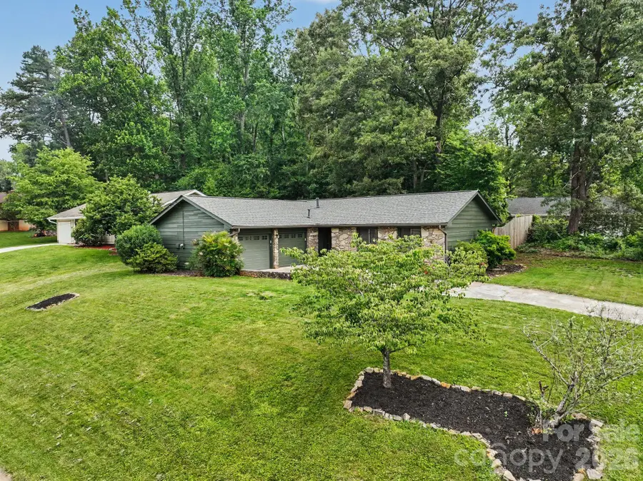 21 Glen Meadows Road, Arden, NC 28704 - #3