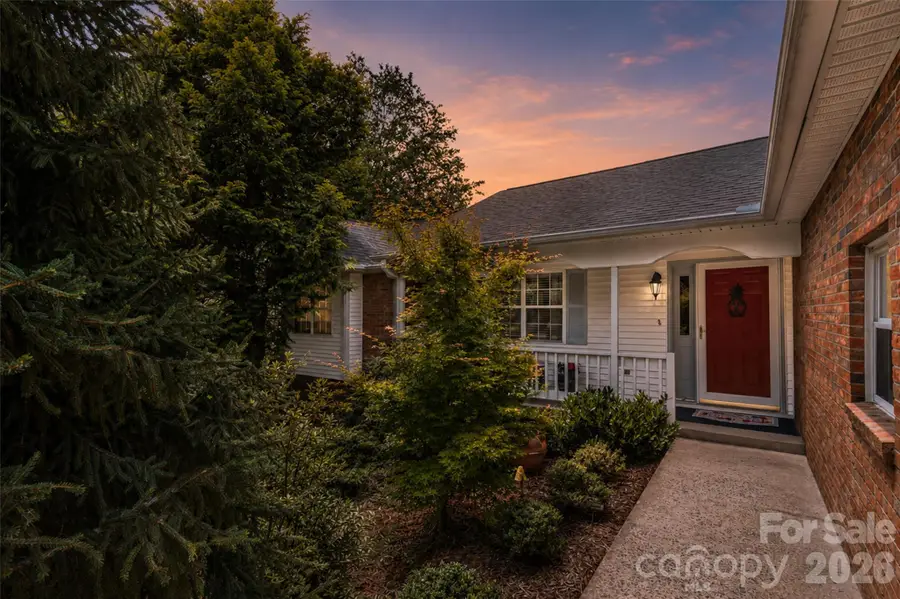 20 Mallard Court, Brevard, NC 28712 - #3