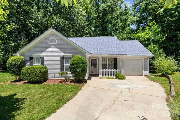1303 Long Grass Court, Charlotte, NC 28216