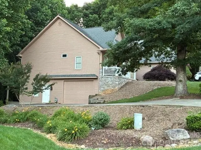 3121 Cove Loop Road, Hendersonville, NC 28739 - #2