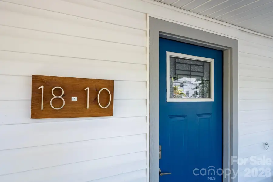 18 Oteen Park Place, Asheville, NC 28805 - #2