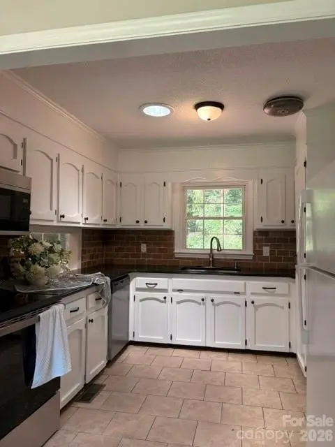 4617 Oakwood Circle, Gastonia, NC 28056 - #3