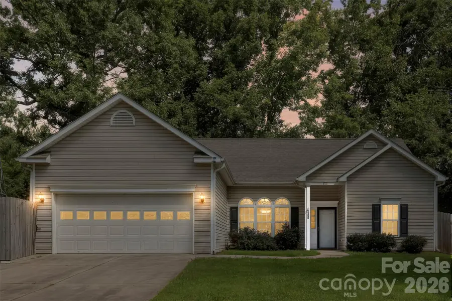 8011 Maxwelton Drive, Huntersville, NC 28078 - #2