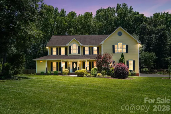 12816 Hidden Hills Lane, Mint Hill, NC 28227
