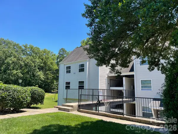 9119 Spyglass Place #b, Charlotte, NC 28214
