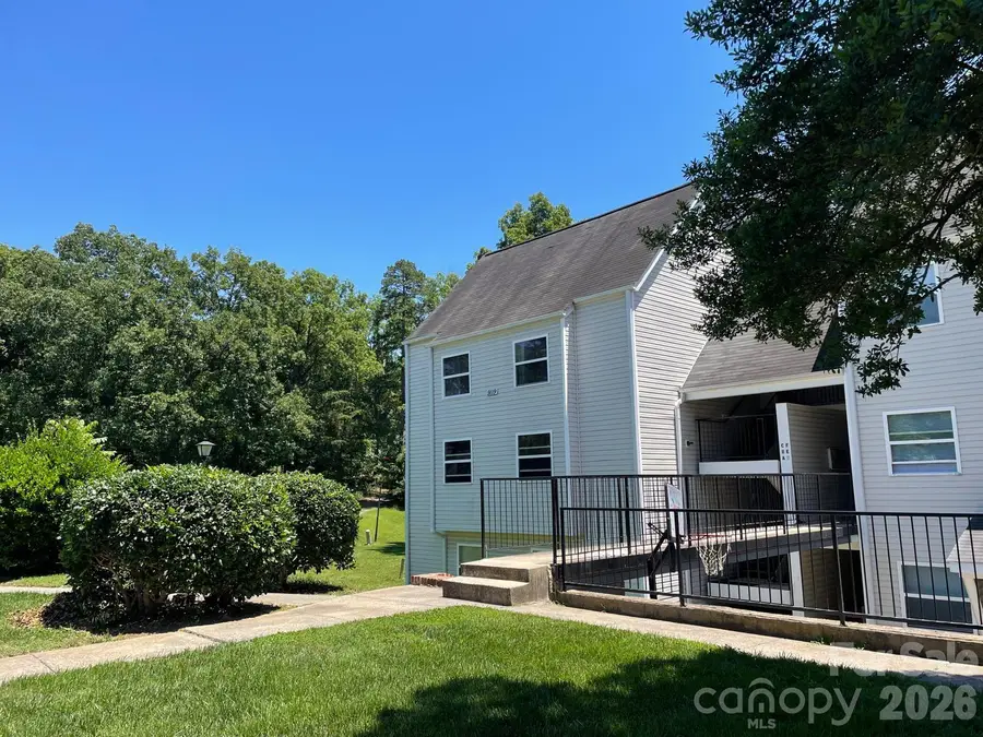 9119 Spyglass Place #b, Charlotte, NC 28214 - #2