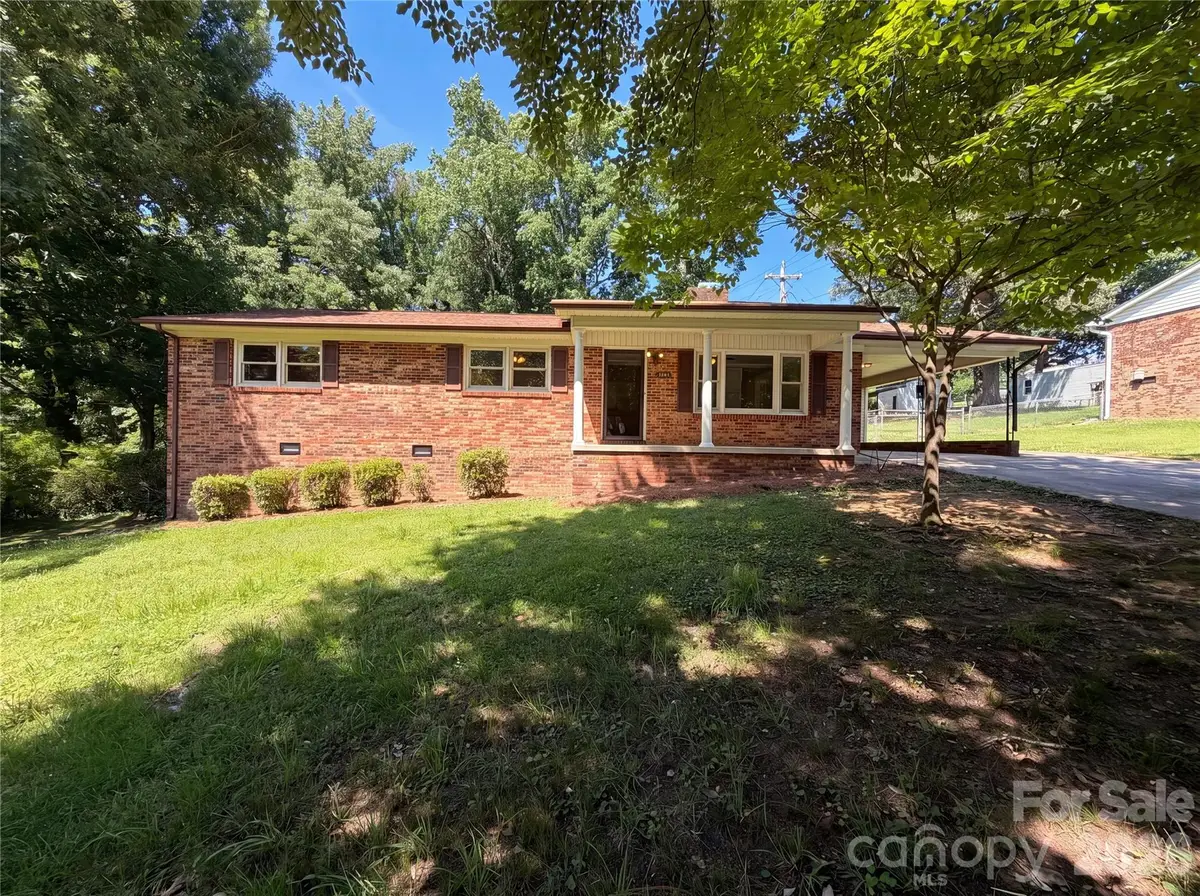 2418 Woodbridge Drive, Gastonia, NC 28056 - #1