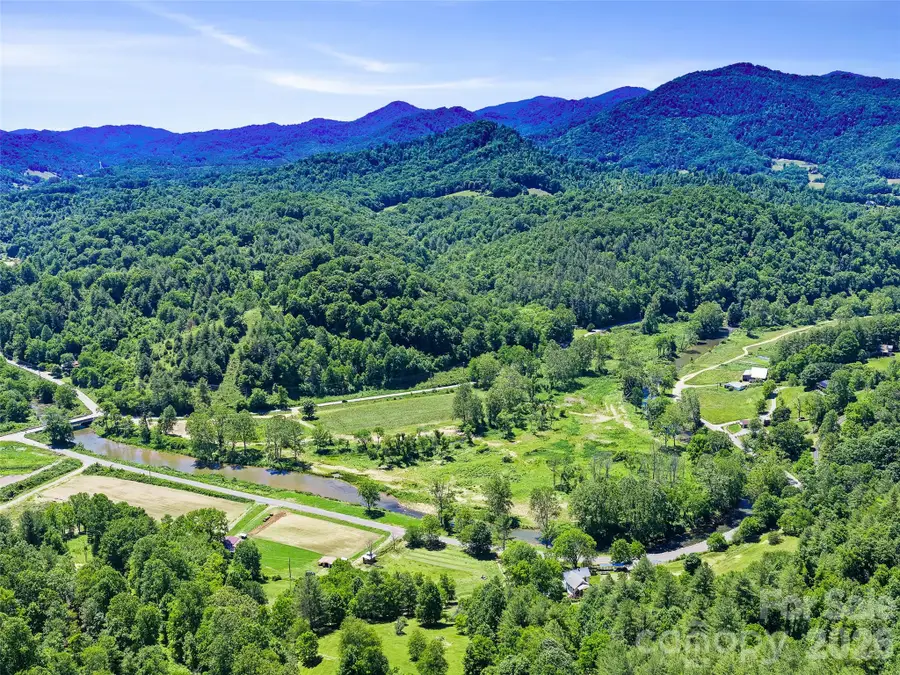000 Us Hwy 19w Highway, Burnsville, NC 28714 - #2