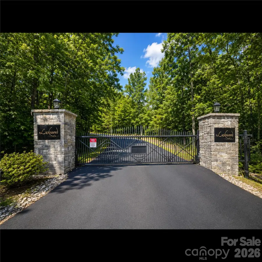 547 James View Road, Marion, NC 28752 - #3