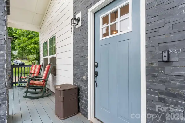 329 W F Street, Newton, NC 28658