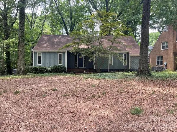 6026 Kingstree Drive, Charlotte, NC 28210