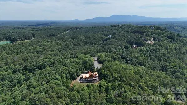 590 Boulder Ridge, Lake Lure, NC 28746