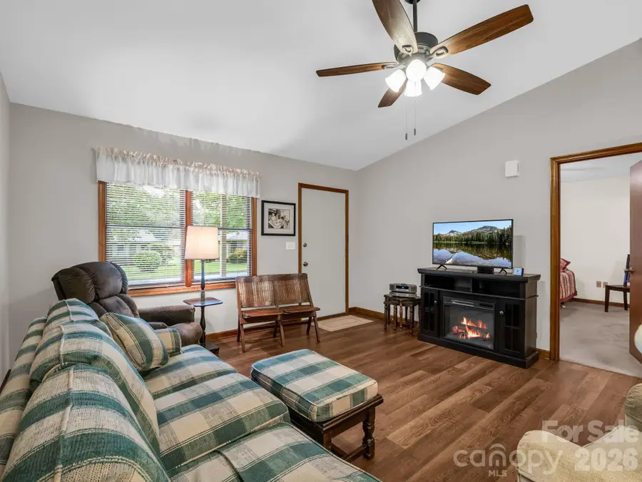 182 Resada Drive, Brevard, NC 28712 - #3