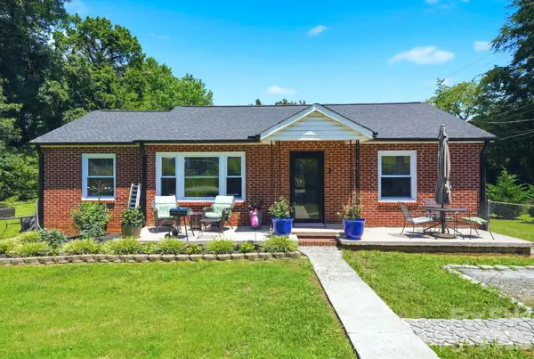 2732 E Long Avenue, Gastonia, NC 28054