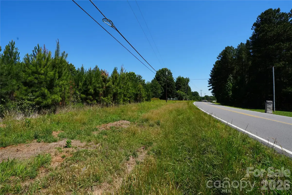000 Shinnville Road, Mooresville, NC 28115 - #1