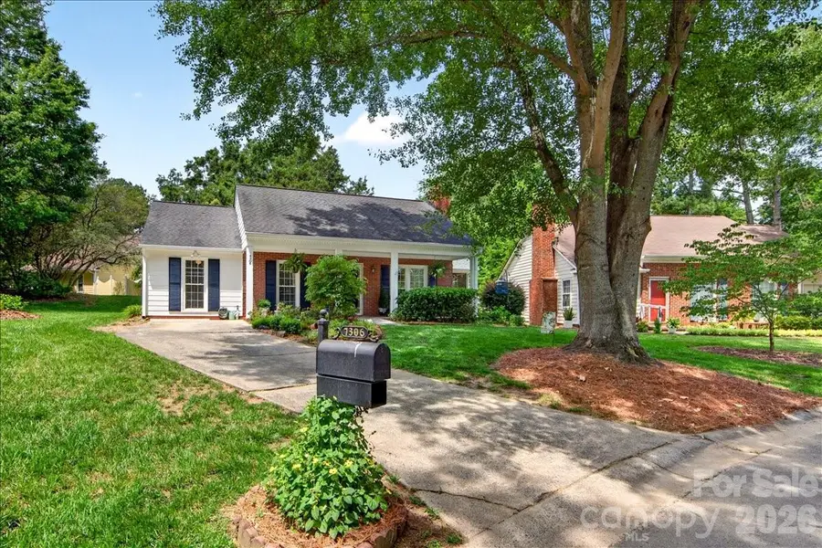 7306 Carrbridge Lane, Charlotte, NC 28226 - #2