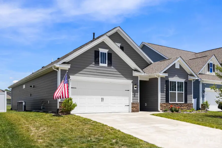 48 Thornberry Road, Hendersonville, NC 28792 - #3