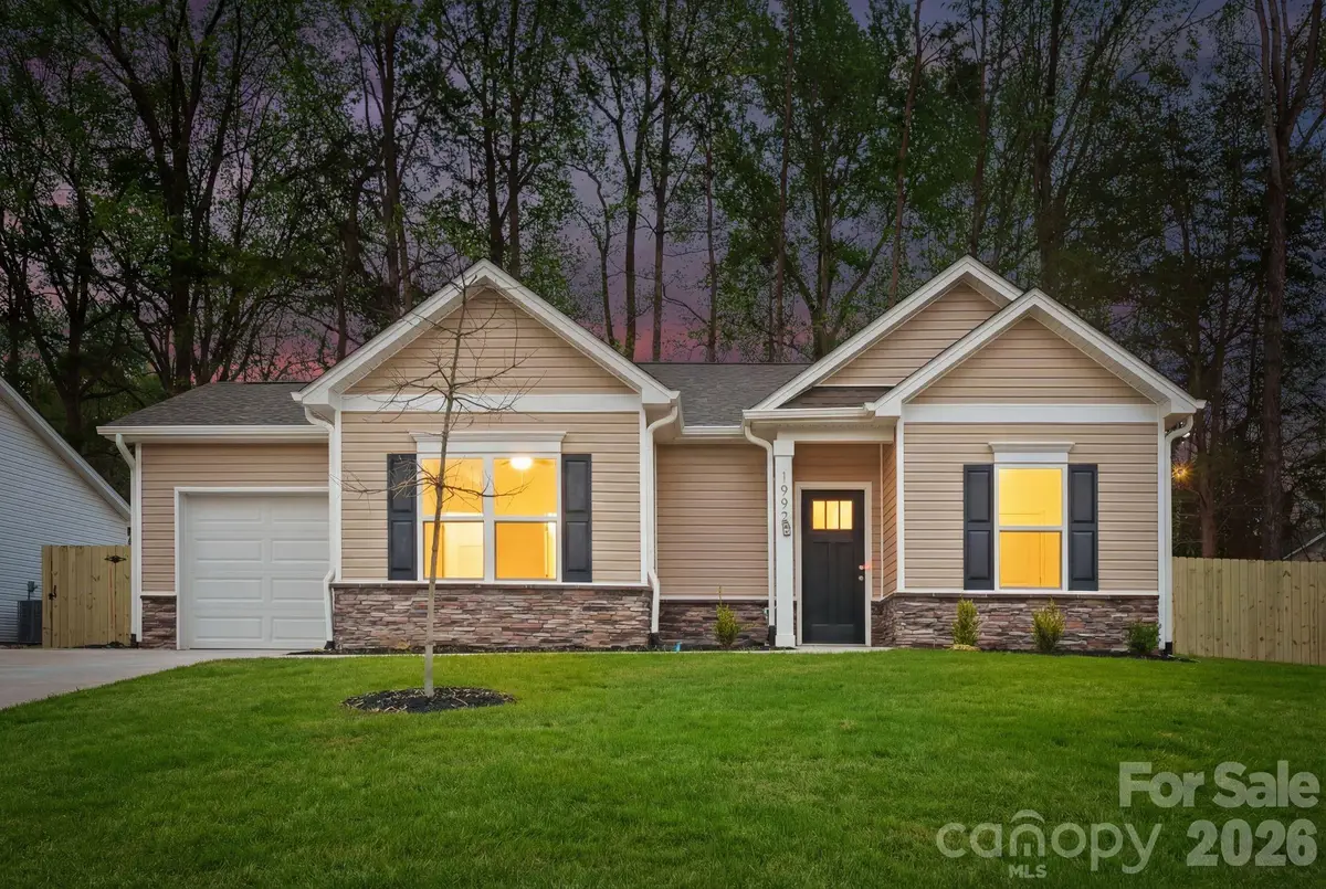 912 Bond Avenue, Gastonia, NC 28052 - #1