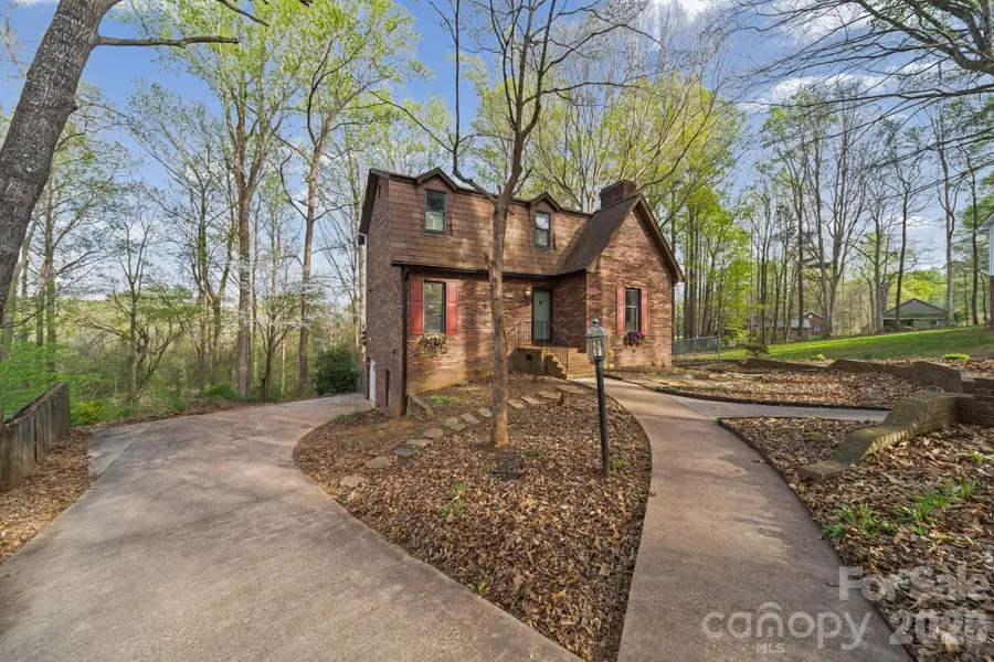 200 Maple Court, Lexington, NC 27295 - #3