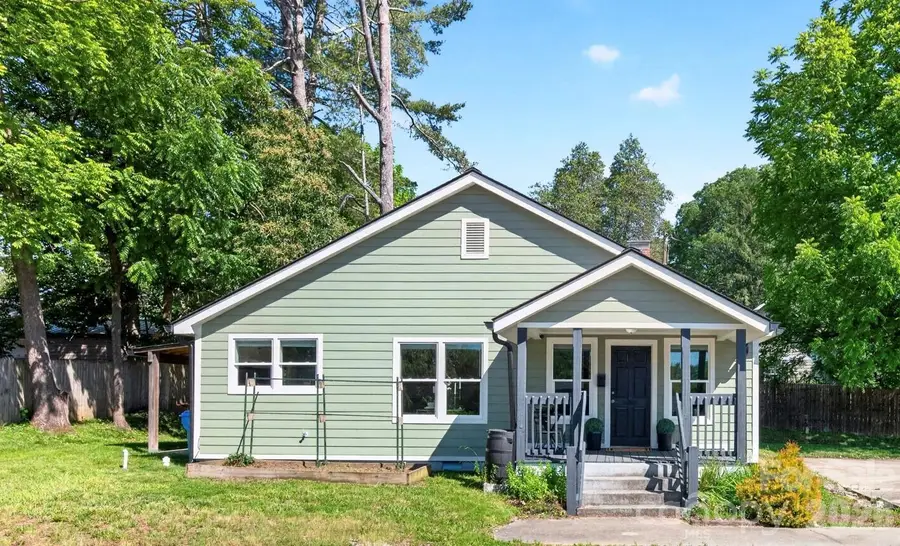 440 Carolina Avenue, Brevard, NC 28712 - #3