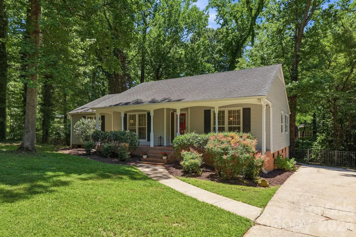 6109 Kingstree Drive, Charlotte, NC 28210 - #1