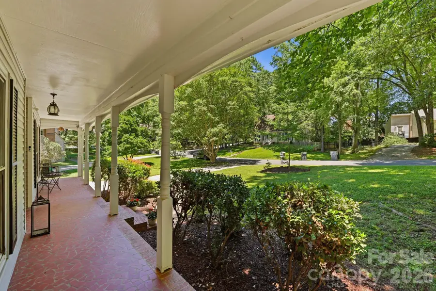 6109 Kingstree Drive, Charlotte, NC 28210 - #2
