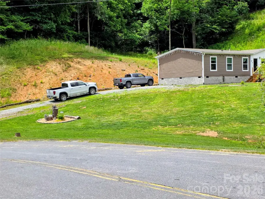 30 Evergreen Road, Burnsville, NC 28714 - #2