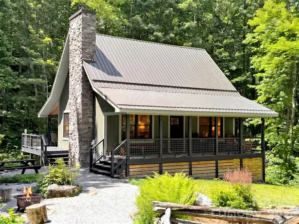 85 Lady Slipper Trail, Hot Springs, NC 28743