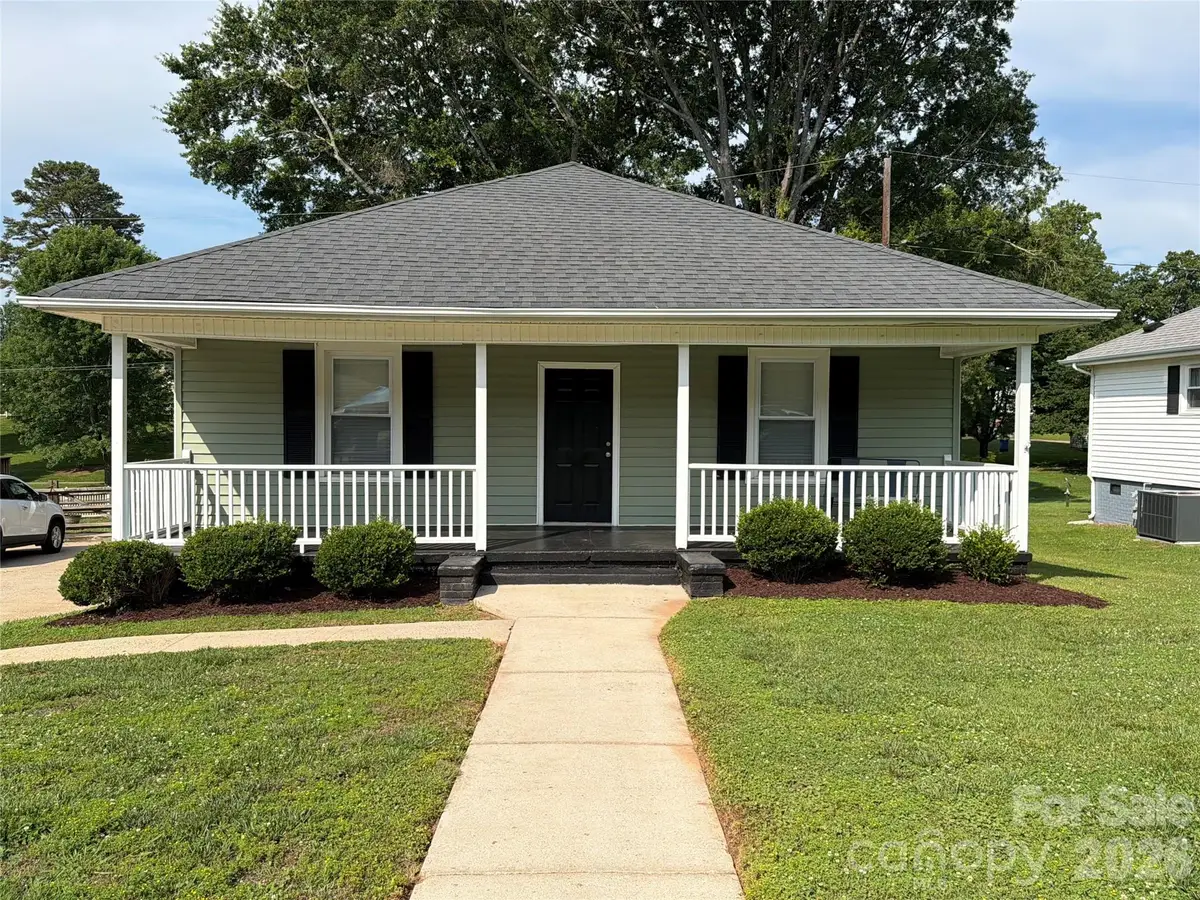 113 Pleasant Street, Belmont, NC 28012 - #1