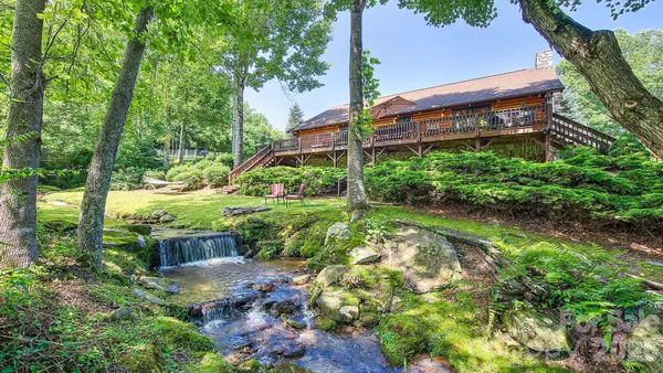 41 Nanny Patch Cove, Maggie Valley, NC 28751