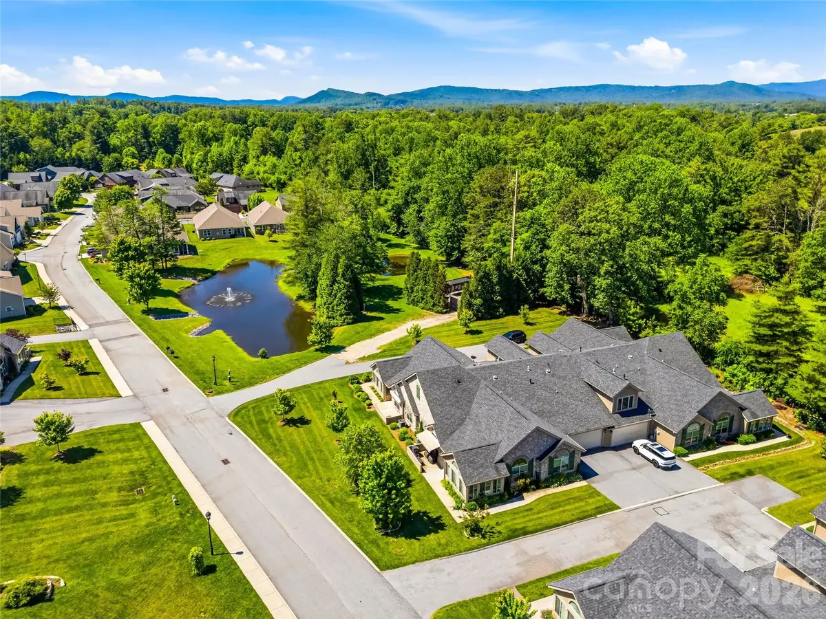 426 Summerfield Place, Flat Rock, NC 28731 - #1