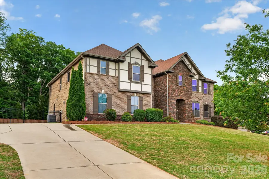 726 Lingfield Lane, Waxhaw, NC 28173 - #2