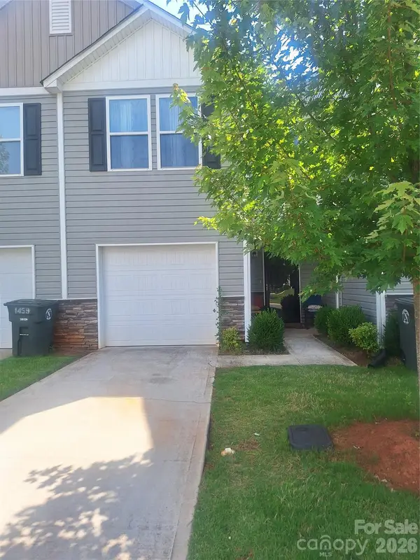 1455 Cypress Loop #33, Newton, NC 28658