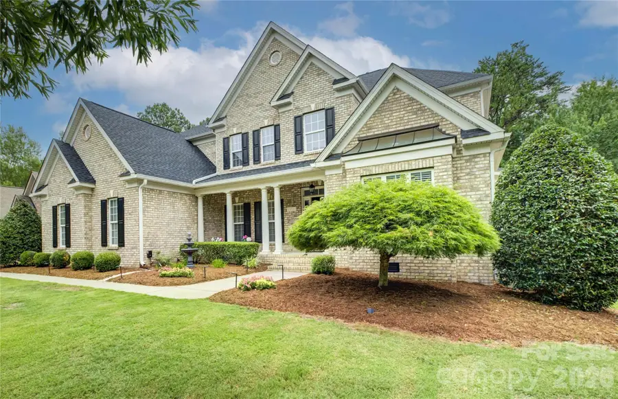13722 Glen Abbey Drive, Charlotte, NC 28278 - #2