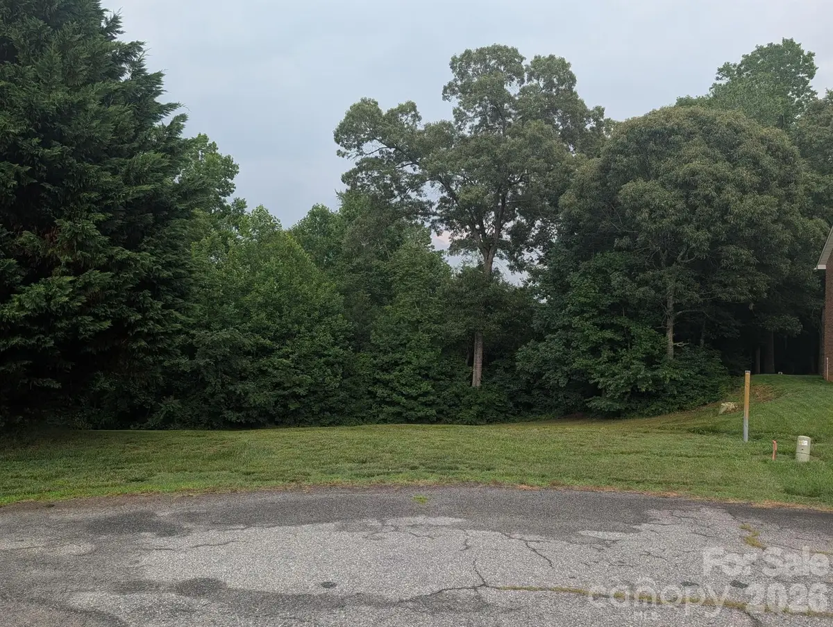 4818 35th Street Drive Ne #15, Hickory, NC 28601 - #1