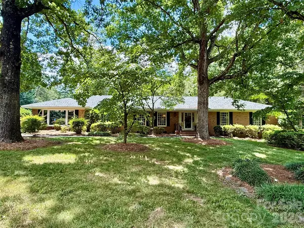 2925 Grampian Drive, Gastonia, NC 28054