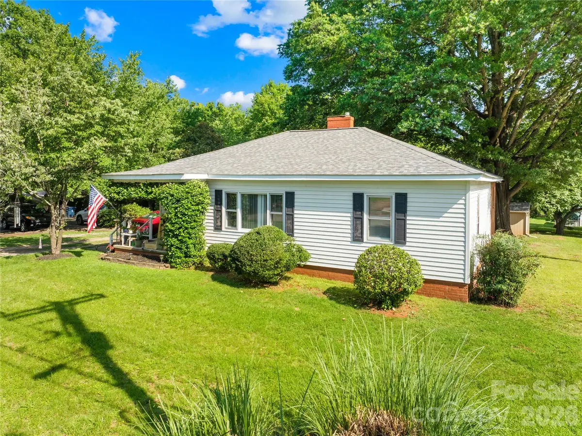 103 Greenway Drive, Huntersville, NC 28078 - #1