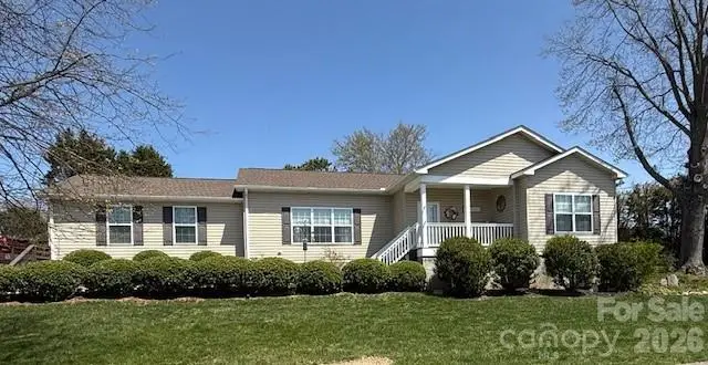 34 Middle Street, Hendersonville, NC 28792 - #1