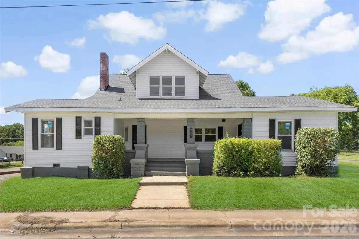 509 E Grover Street, Shelby, NC 28150 - #1