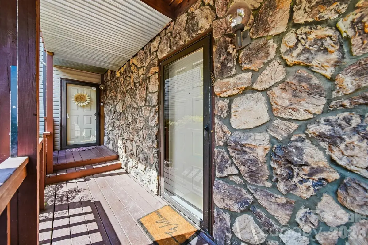 1420 11th Street Drive Nw #23, Hickory, NC 28601 - #1
