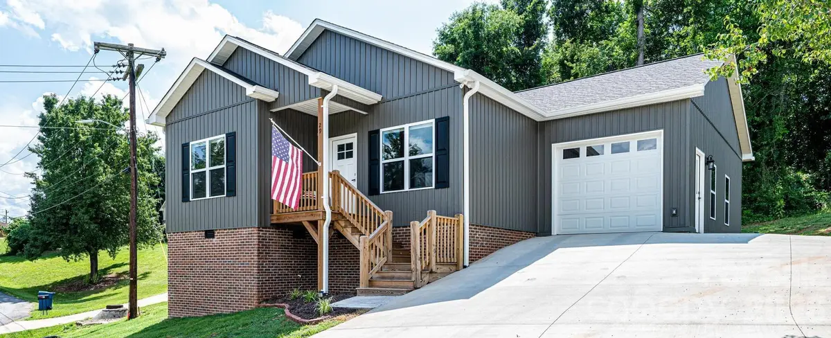29 Central Avenue, Granite Falls, NC 28630 - #1