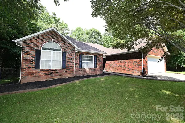 1035 E 24th Street, Newton, NC 28658
