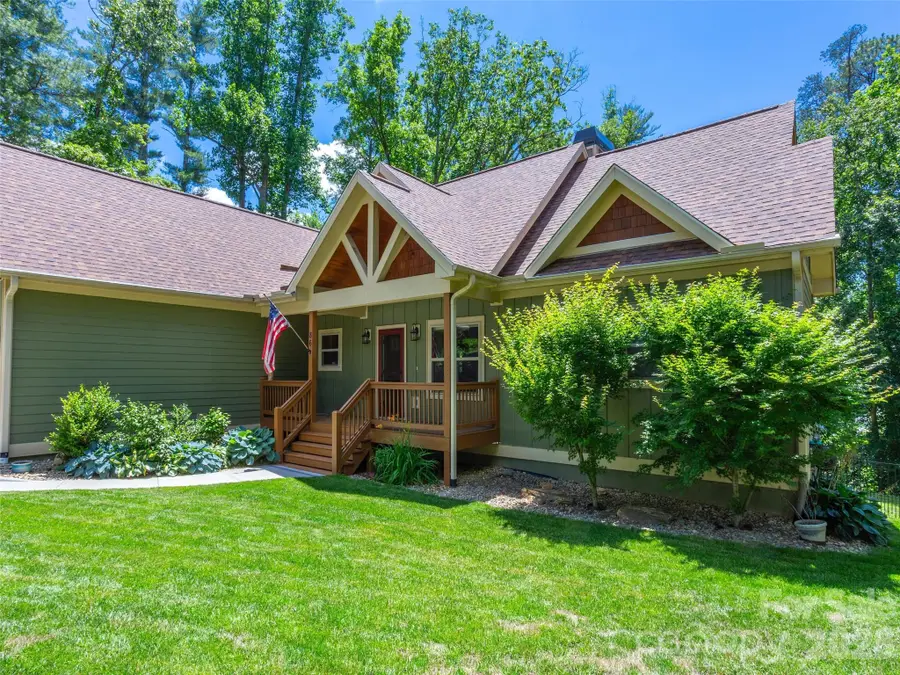 86 Crossings Circle, Fairview, NC 28730 - #3