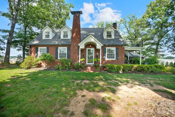 1520 5th Street Ne, Hickory, NC 28601