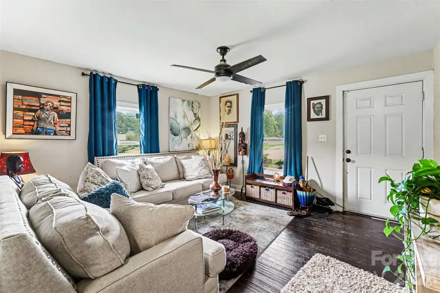 3100 Avalon Avenue, Charlotte, NC 28208 - #3