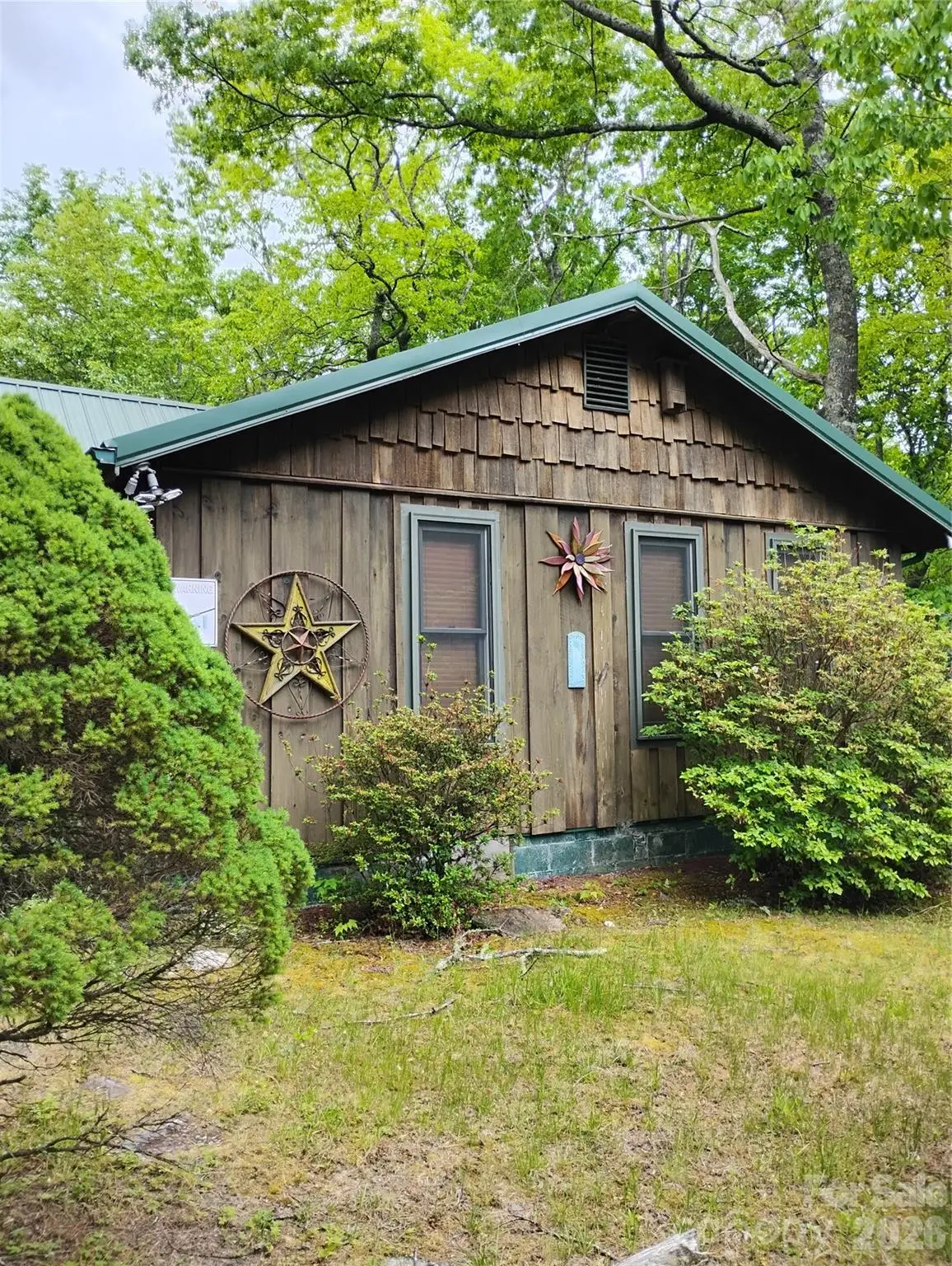 401 Shady Drive, Collettsville, NC 28611 - #1