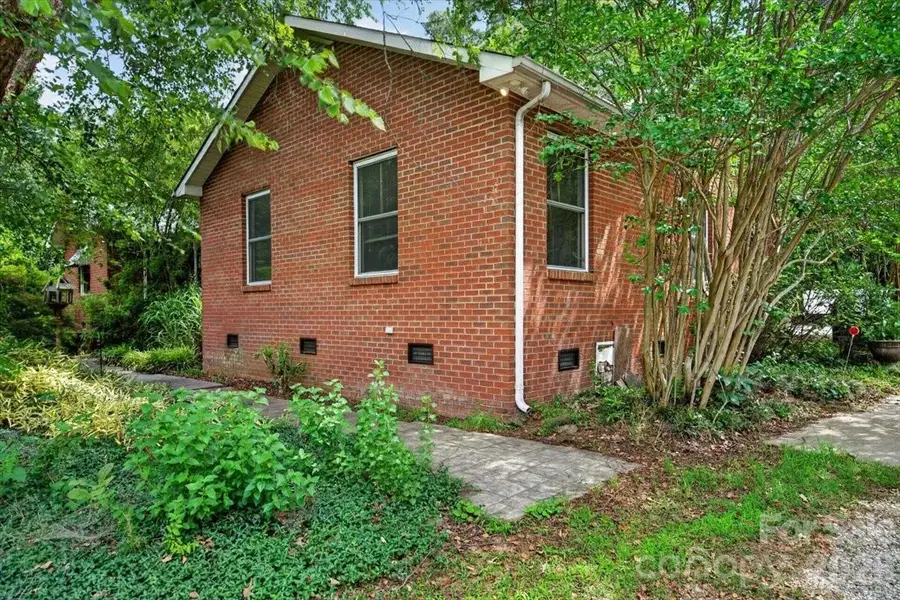 929 Shearers Road, Mooresville, NC 28115 - #2