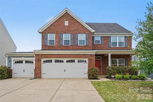 134 Tetcott Street, Mooresville, NC 28115